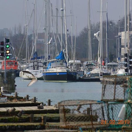 Bed and Breakfast Joyeux Reveil Courseulles-sur-Mer Esterno foto