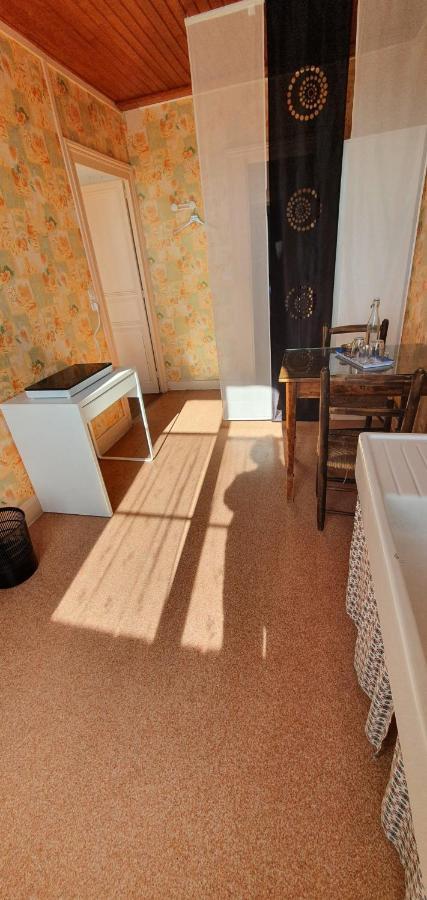 Bed and Breakfast Joyeux Reveil Courseulles-sur-Mer Esterno foto