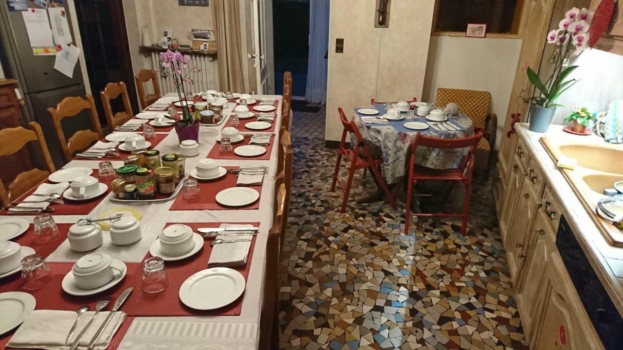 Bed and Breakfast Joyeux Reveil Courseulles-sur-Mer Esterno foto